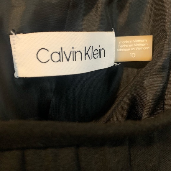 Calvin Klein Pleated Skirt - Picture 3 of 3
